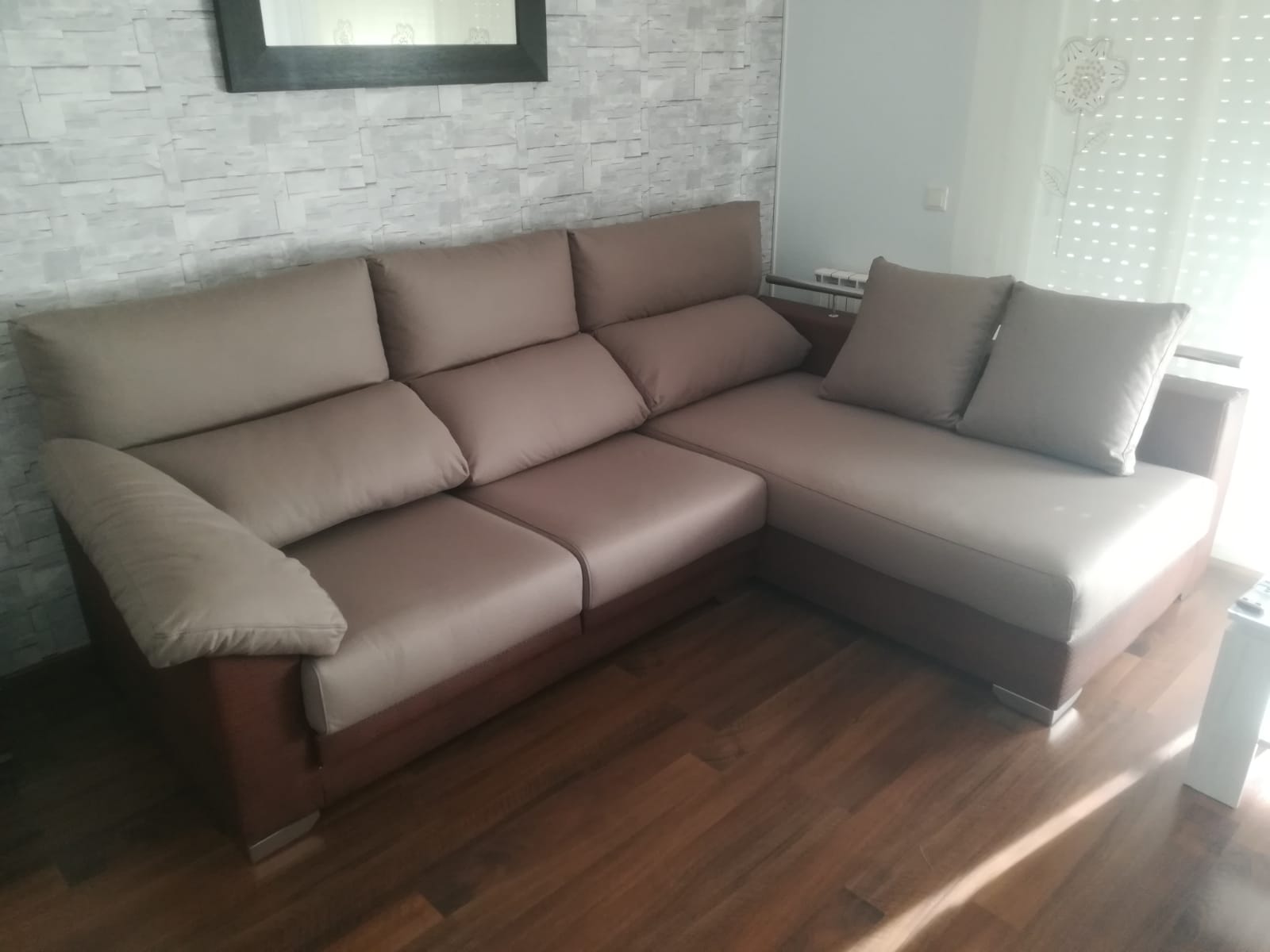 sofa medida rinconero 2 tonos marrones