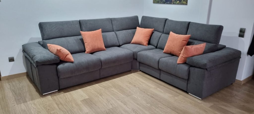 sofa rinconera gris a medida asientos deslizantes suelo